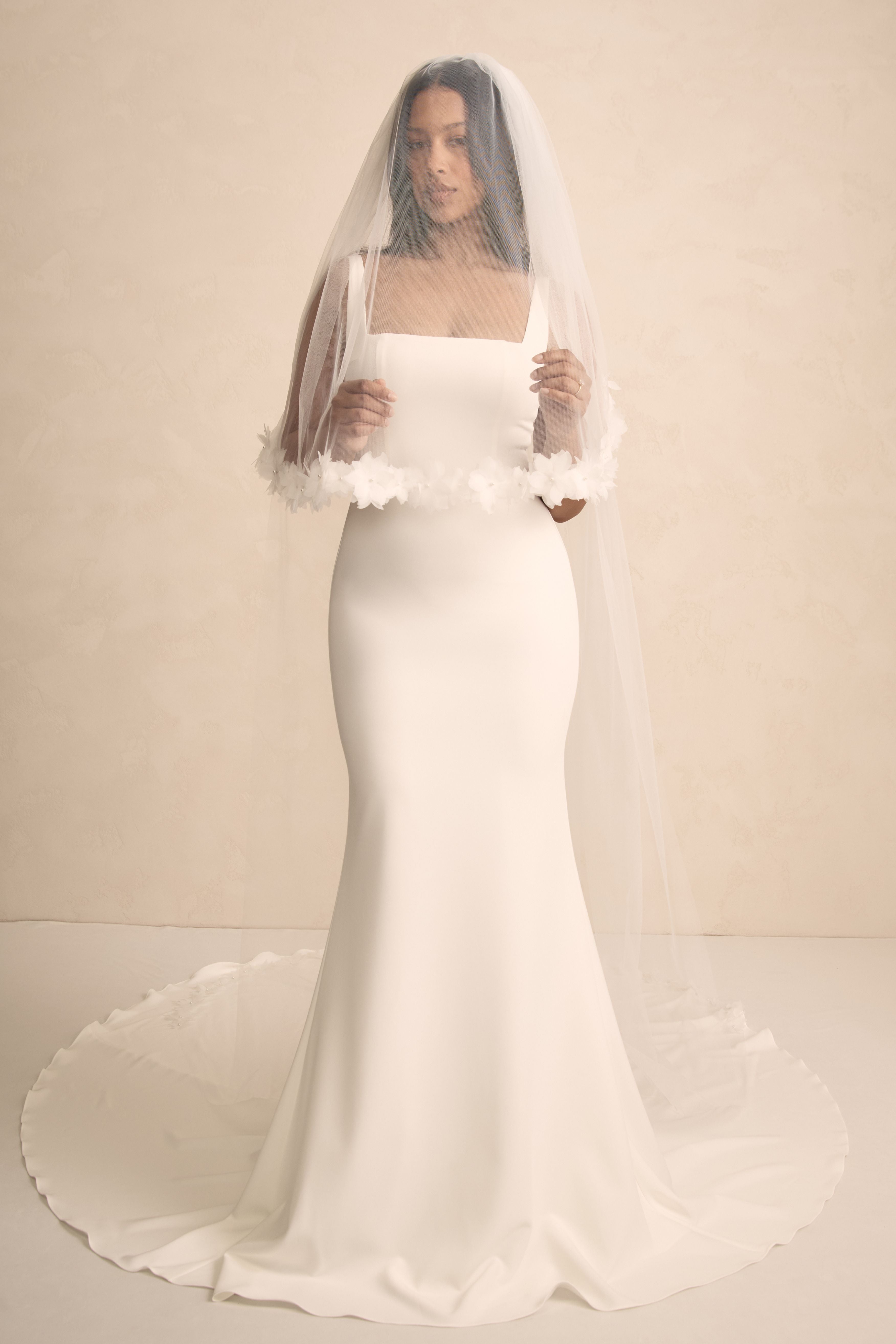 FAY VEIL 3 FAY VEIL
